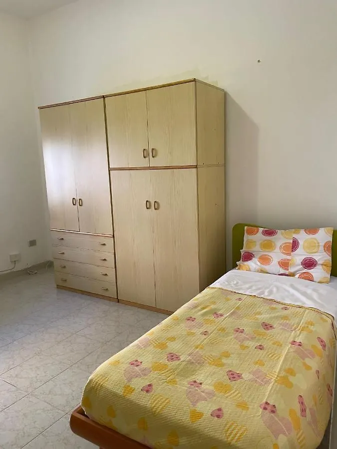 Rm'S Guesthouse ブリンディジ イタリア